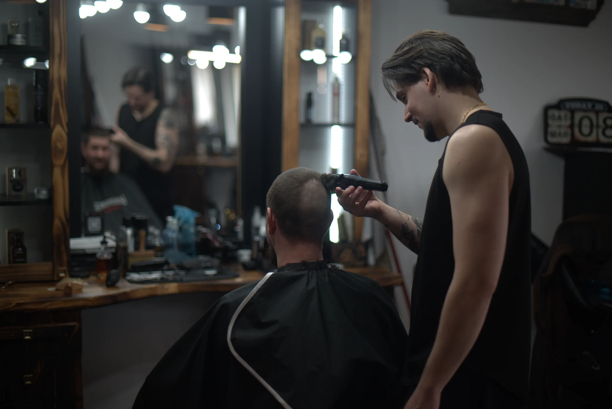 Pillanat a Geronimo’s Barber Shopból