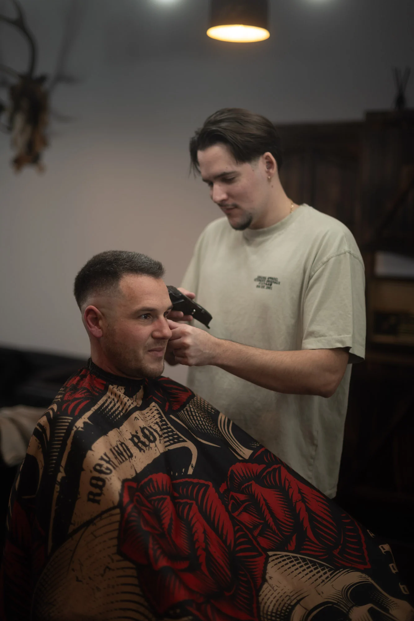 Pillanat a Geronimo’s Barber Shopból