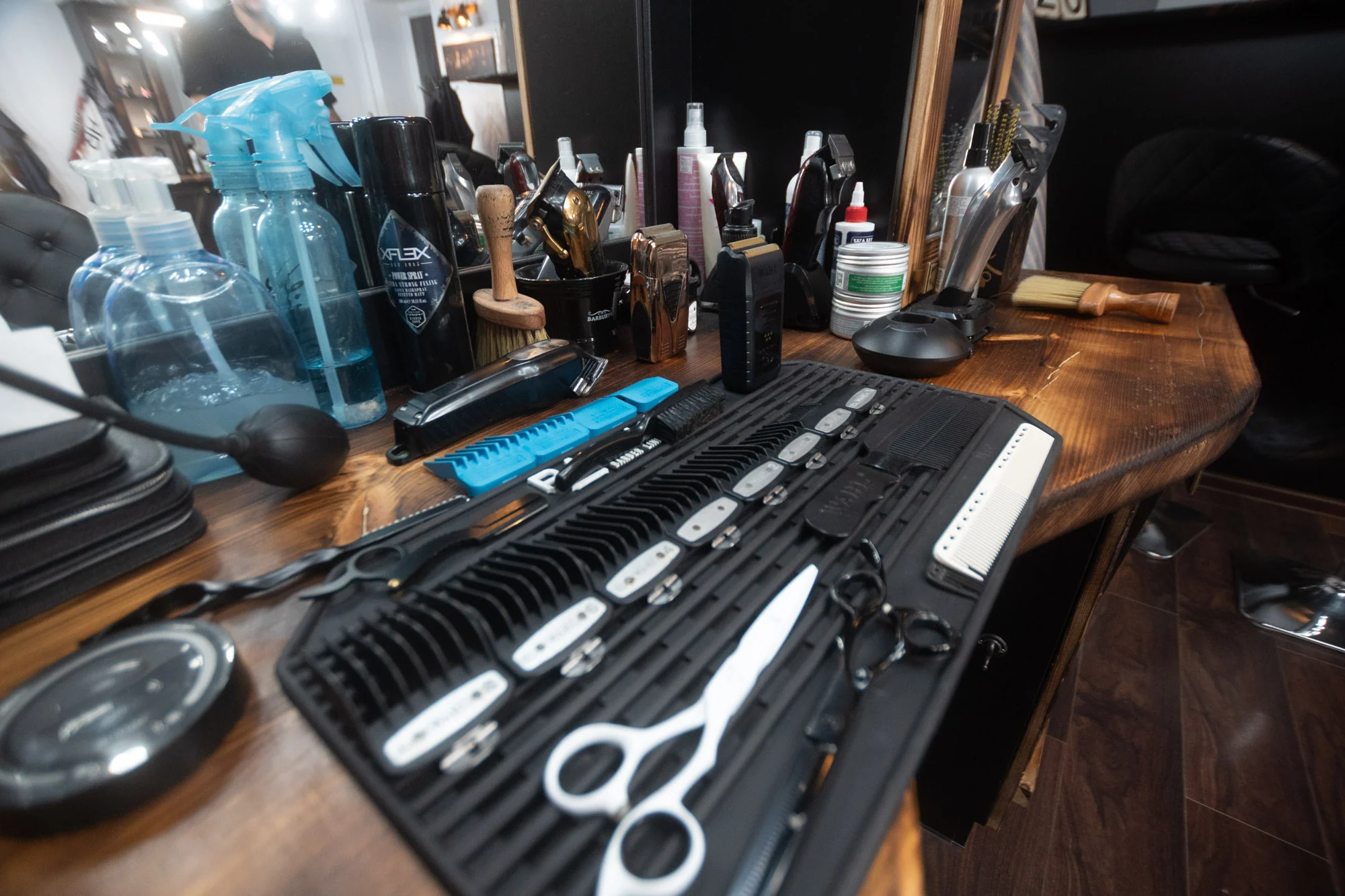 Pillanat a Geronimo’s Barber Shopból