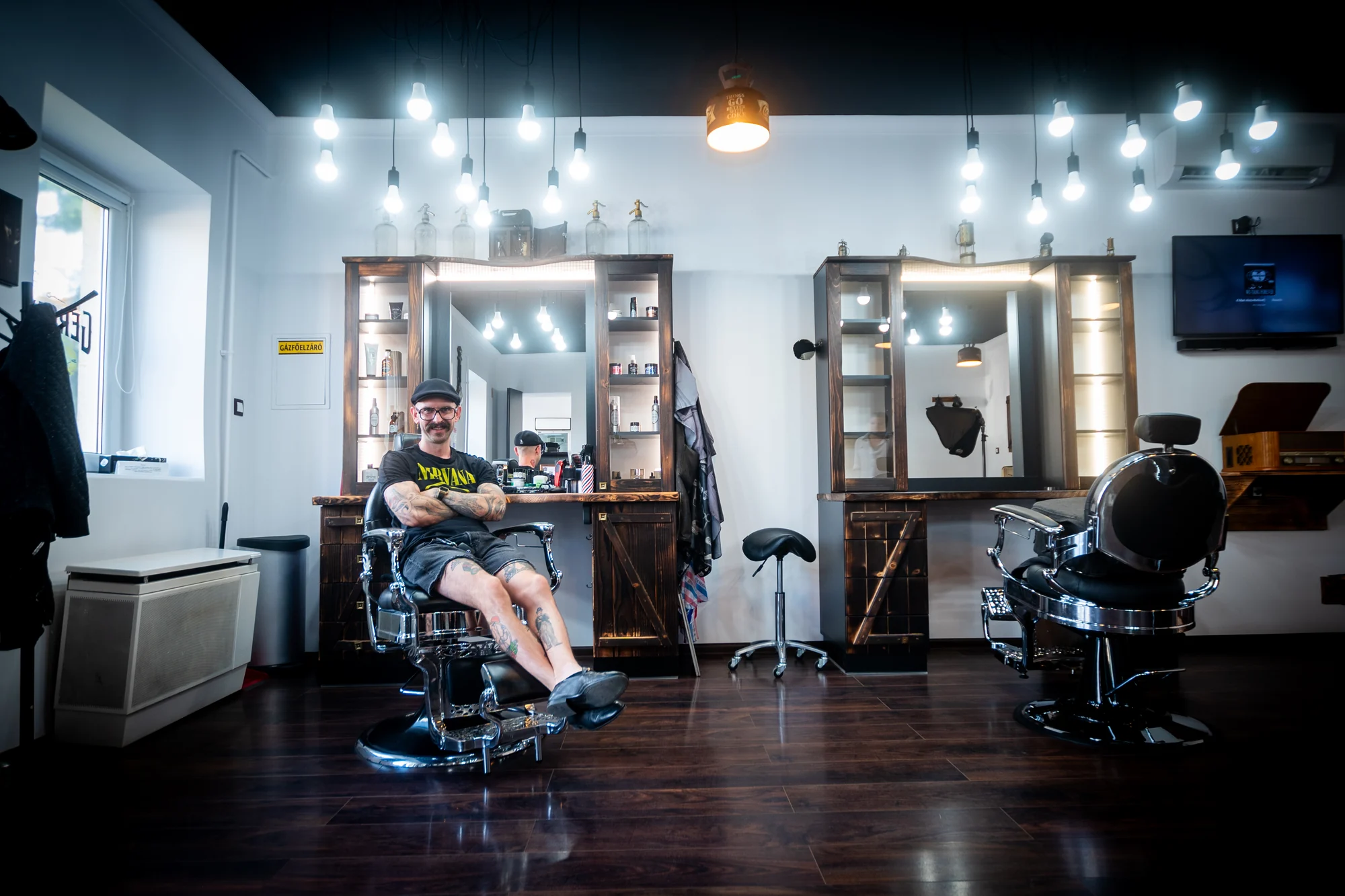 Pillanat a Geronimo’s Barber Shopból